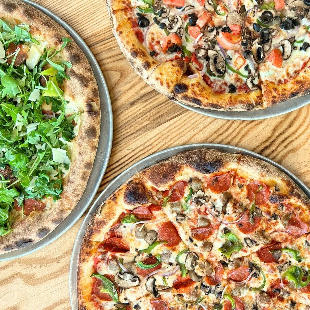 Family Pizza meal at Flippers Pizza Co in St. Pete FL
