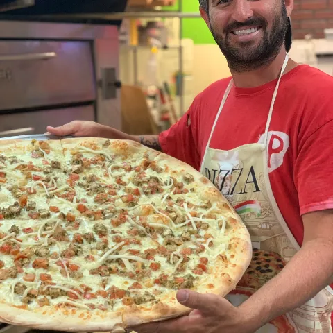 Humpavelli's Pizza, food