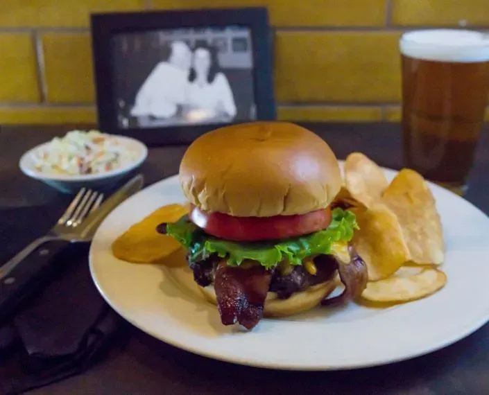 Bacon Cheeseburger