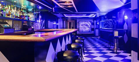 Twist Latin Room