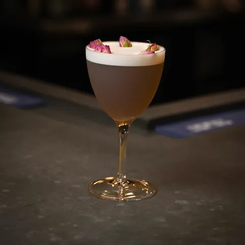 - Lefty's Oyster & Seafood Bar, drink