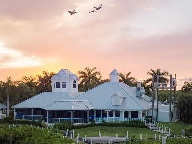 640-Surf-and-turf--waterfront-sanibel