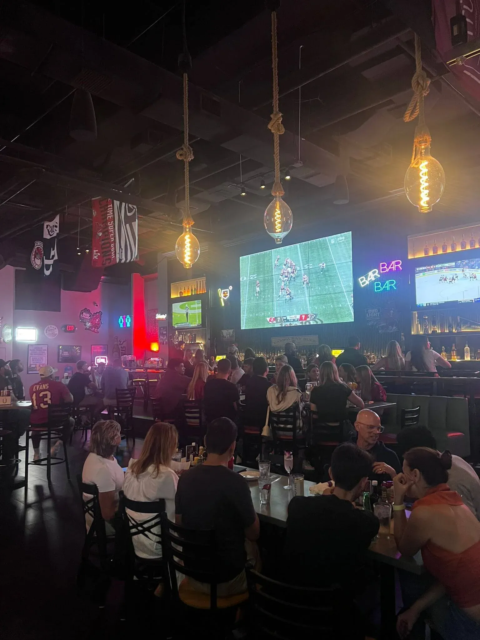 Tampa Burgers & Pirates