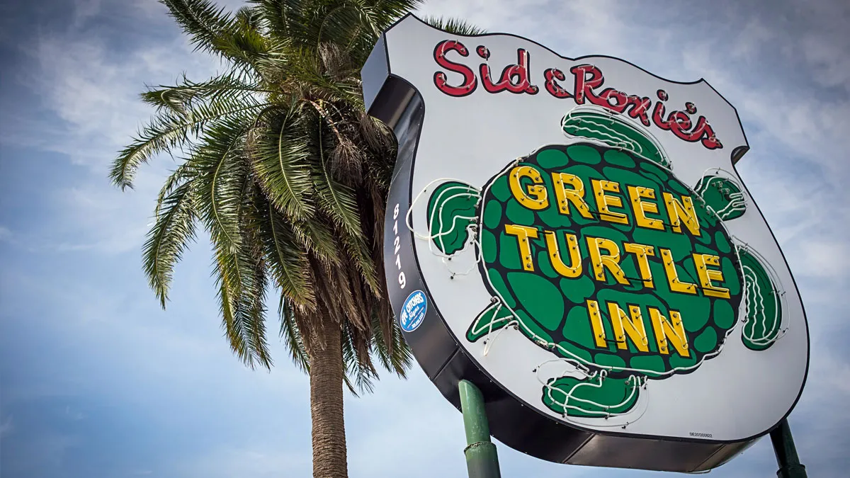 Green Turtle Inn