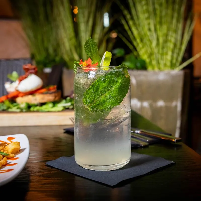 Elderflower Mojito.